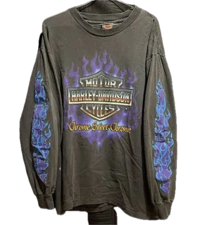 Harley-Davidson flame tee at Inti Vintage